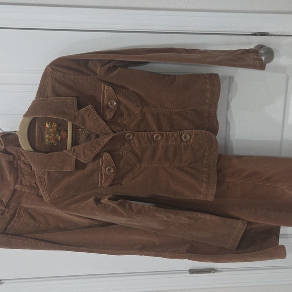 Plugg Brown Corduroy Womans Suit Cropped Jacket & Flare Pants, Size 7/Lg - Picture 2 of 10